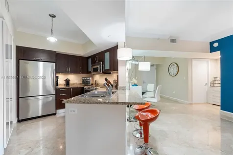 19900 E Country Club Drive Aventura FL 33180