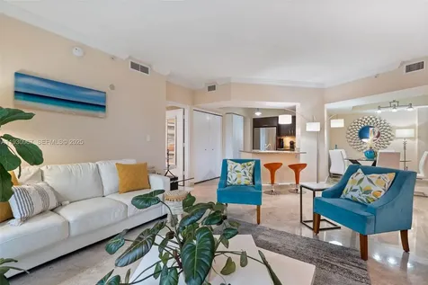 19900 E Country Club Drive Aventura FL 33180