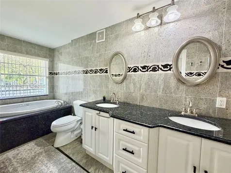 934 NE 27th Avenue Hallandale Beach FL 33009