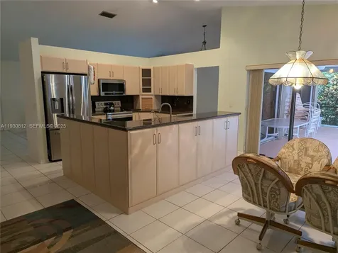 5245 NW 58th Terrace Coral Springs FL 33067