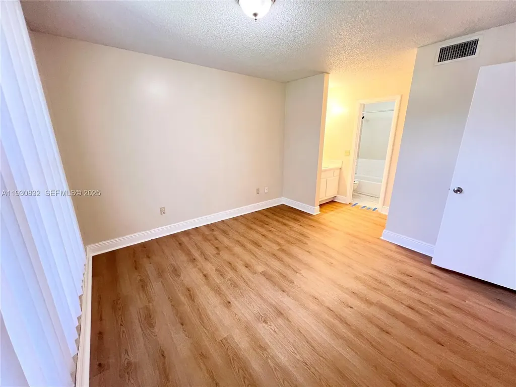 4581 W Mcnab Road Pompano Beach FL 33069