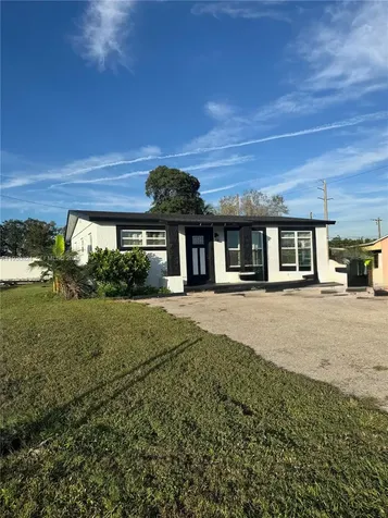 415 SE 4th Street South Bay FL 33493