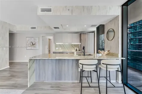 801 S Miami Avenue Miami FL 33130