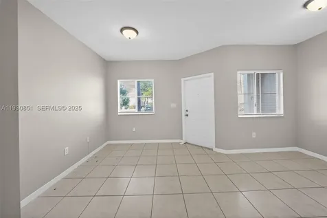 1614 SE 31st Court Homestead FL 33035