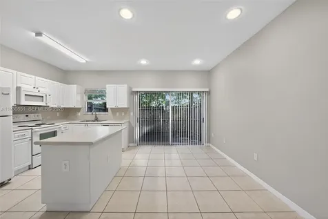 1614 SE 31st Court Homestead FL 33035