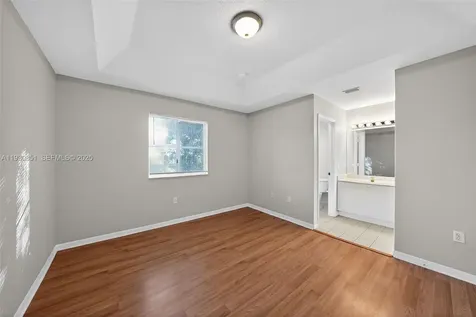 1614 SE 31st Court Homestead FL 33035