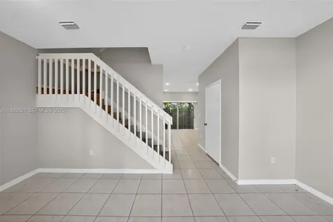 1614 SE 31st Court Homestead FL 33035