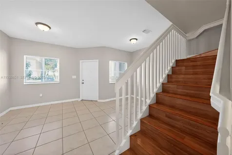 1614 SE 31st Court Homestead FL 33035