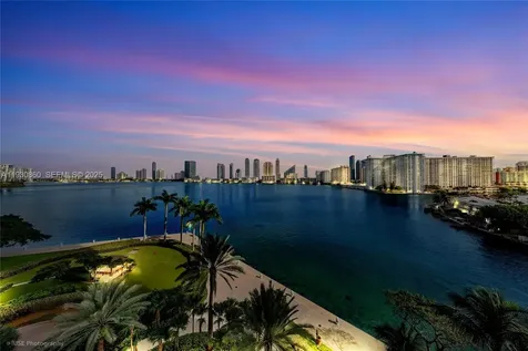 2600 Island Boulevard Aventura FL 33160