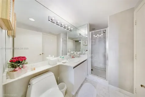 2600 Island Boulevard Aventura FL 33160