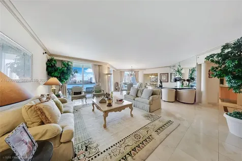 2600 Island Boulevard Aventura FL 33160