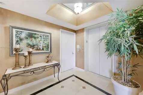 2600 Island Boulevard Aventura FL 33160