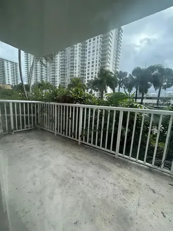 231 174th Street Sunny Isles Beach FL 33160