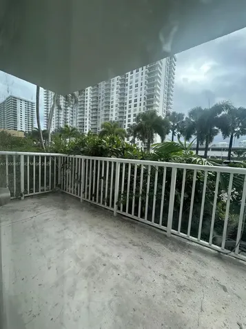 231 174th Street Sunny Isles Beach FL 33160
