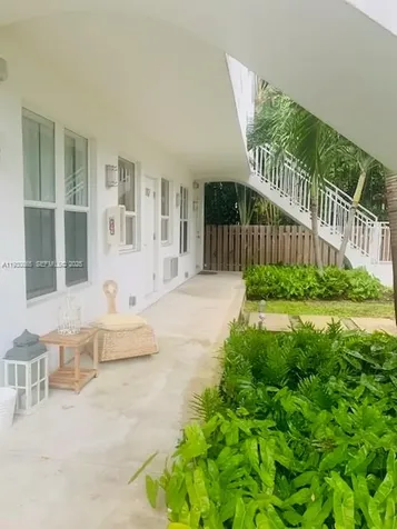 1419 West Avenue Miami Beach FL 33139