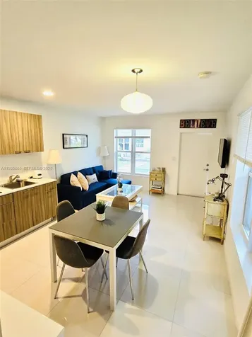 1419 West Avenue Miami Beach FL 33139