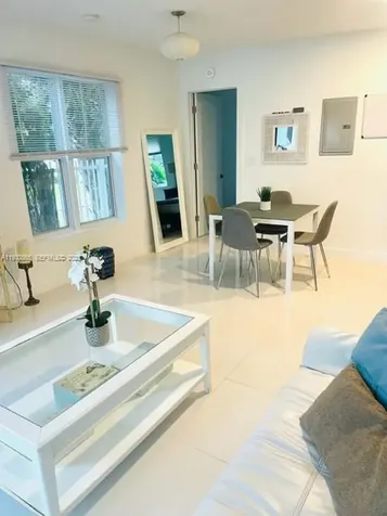 1419 West Avenue Miami Beach FL 33139
