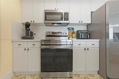 19501 W Country Club Drive Aventura FL 33180