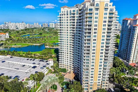 19501 W Country Club Drive Aventura FL 33180