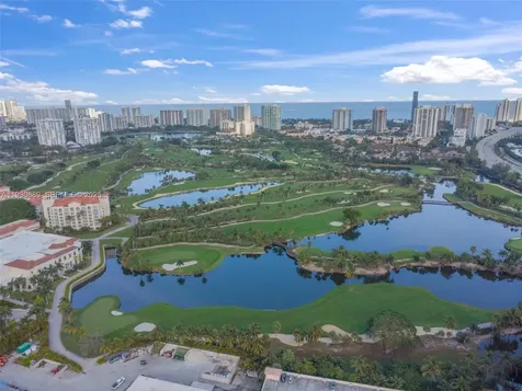 19501 W Country Club Drive Aventura FL 33180