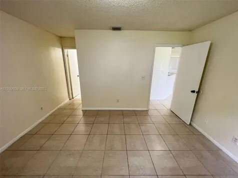 3417 NW 44th Street Fort Lauderdale FL 33309