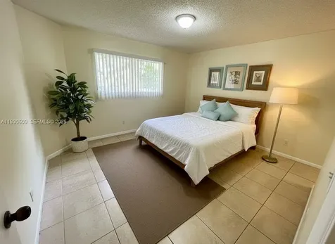 3417 NW 44th Street Fort Lauderdale FL 33309