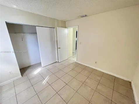 3417 NW 44th Street Fort Lauderdale FL 33309