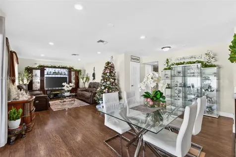 2901 NW 185th Street Miami Gardens FL 33056