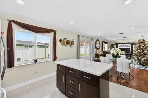 2901 NW 185th Street Miami Gardens FL 33056