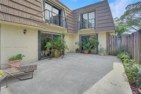 1515 15th Court Palm Beach Gardens FL 33410