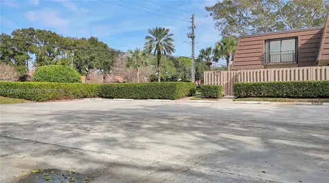 1515 15th Court Palm Beach Gardens FL 33410