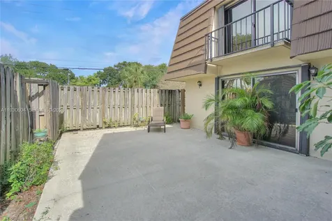 1515 15th Court Palm Beach Gardens FL 33410