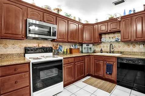 11728 SW 118th Terrace Miami FL 33186