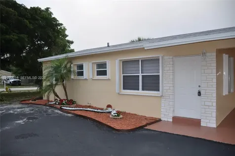 571 NE 61st Street Oakland Park FL 33334