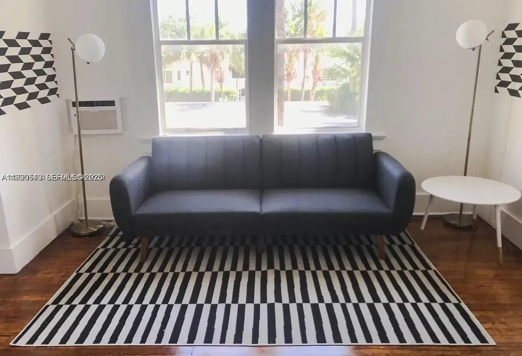 1611 Michigan Avenue Miami Beach FL 33139