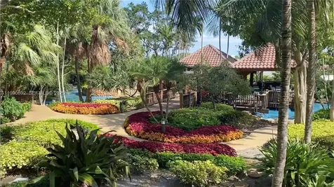 2000 Towerside Terrace Miami FL 33138