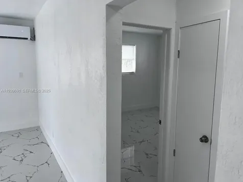 1131 SW 7th Street Miami FL 33130