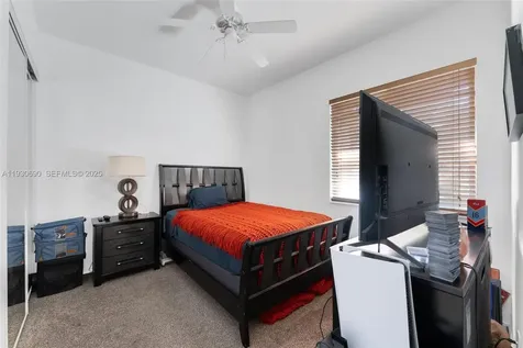 3600 Oaks Clubhouse Drive Pompano Beach FL 33069