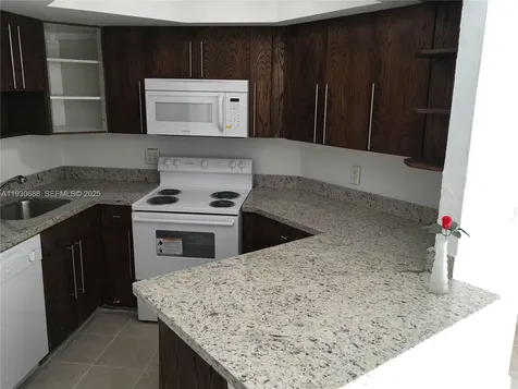 8255 Lake Drive Doral FL 33166