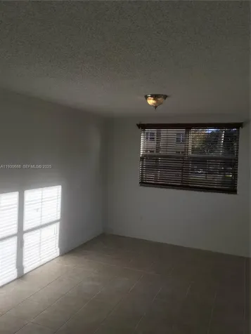 8255 Lake Drive Doral FL 33166