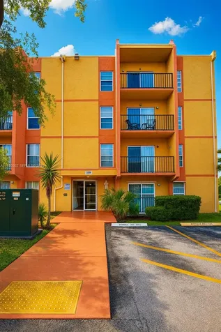 4705 NW 7th Street Miami FL 33126