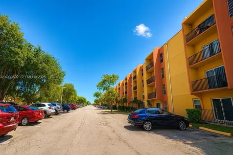 4705 NW 7th Street Miami FL 33126