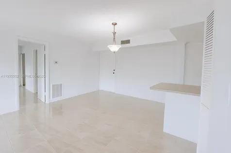 4705 NW 7th Street Miami FL 33126
