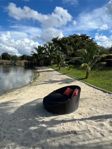6101 SW 153rd Court Road Miami FL 33193