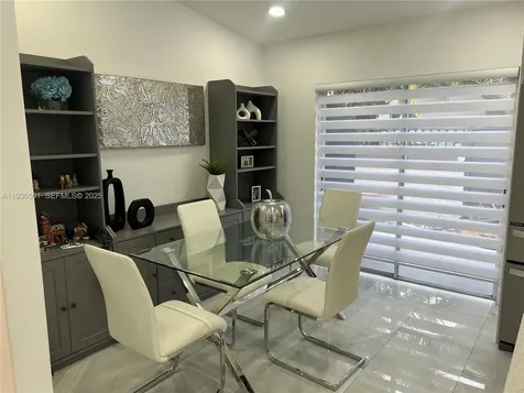 6101 SW 153rd Court Road Miami FL 33193