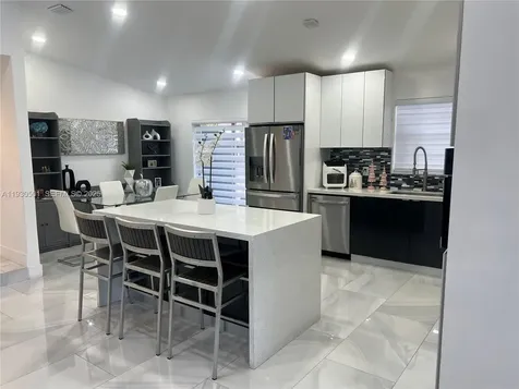 6101 SW 153rd Court Road Miami FL 33193