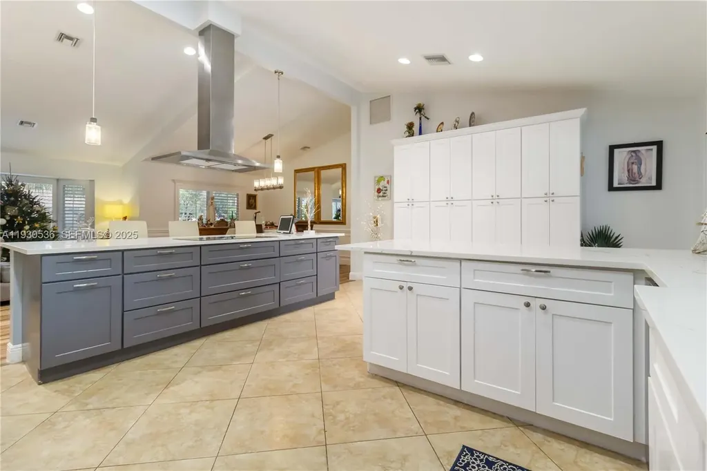 2047 SW 36th Avenue Delray Beach FL 33445