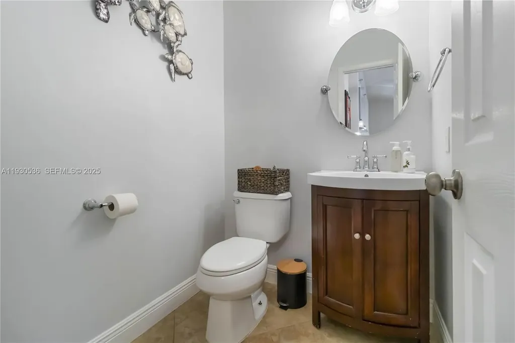 2047 SW 36th Avenue Delray Beach FL 33445