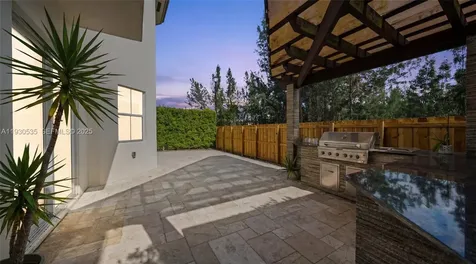 6933 NW 104th Court Doral FL 33178