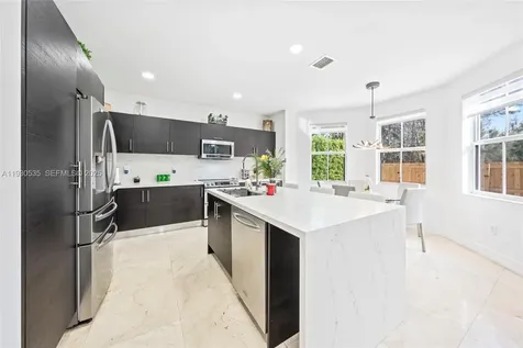 6933 NW 104th Court Doral FL 33178